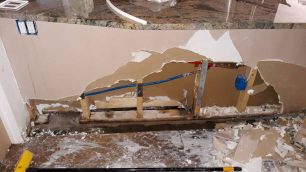 Best Emergency water damage restoration  in Clinton, MS